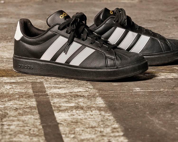 adidas gazelle silver green womens Adidas GameCourt 2 M heren padelschoenen main image 1